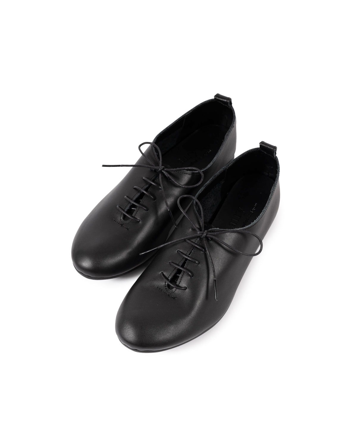 Artisan Lace Ups - Classy Black