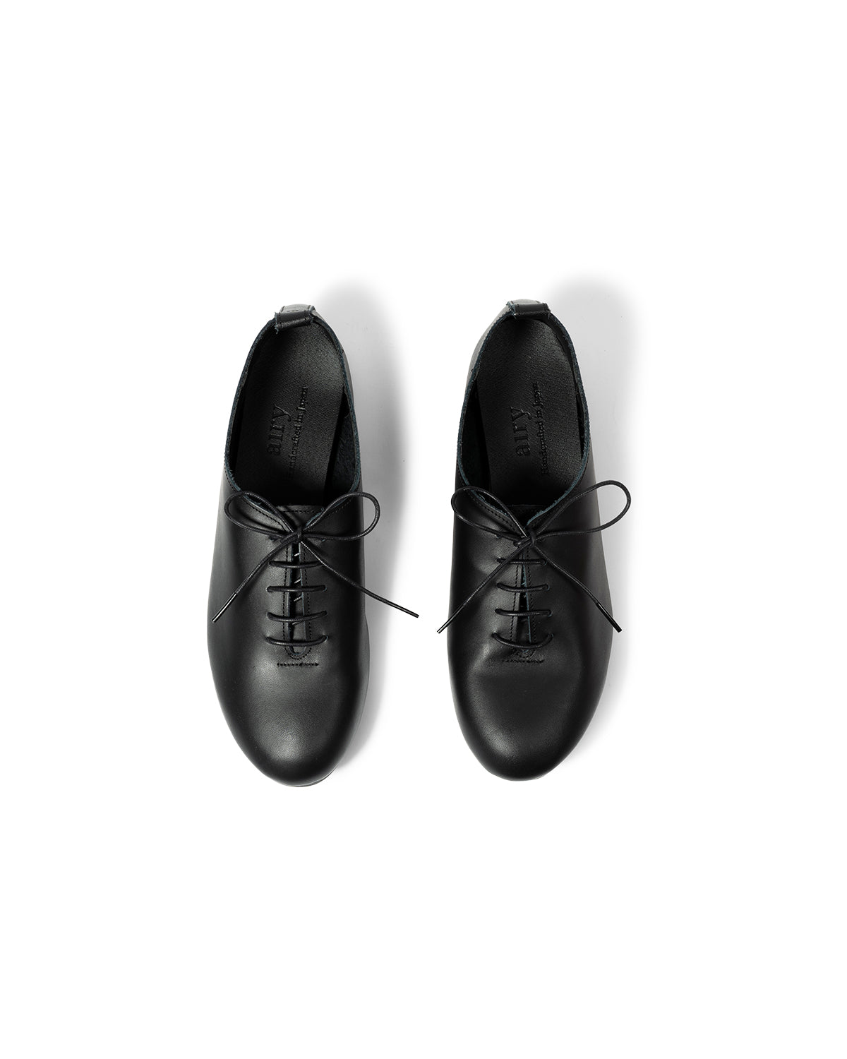 Artisan Lace Ups - Classy Black