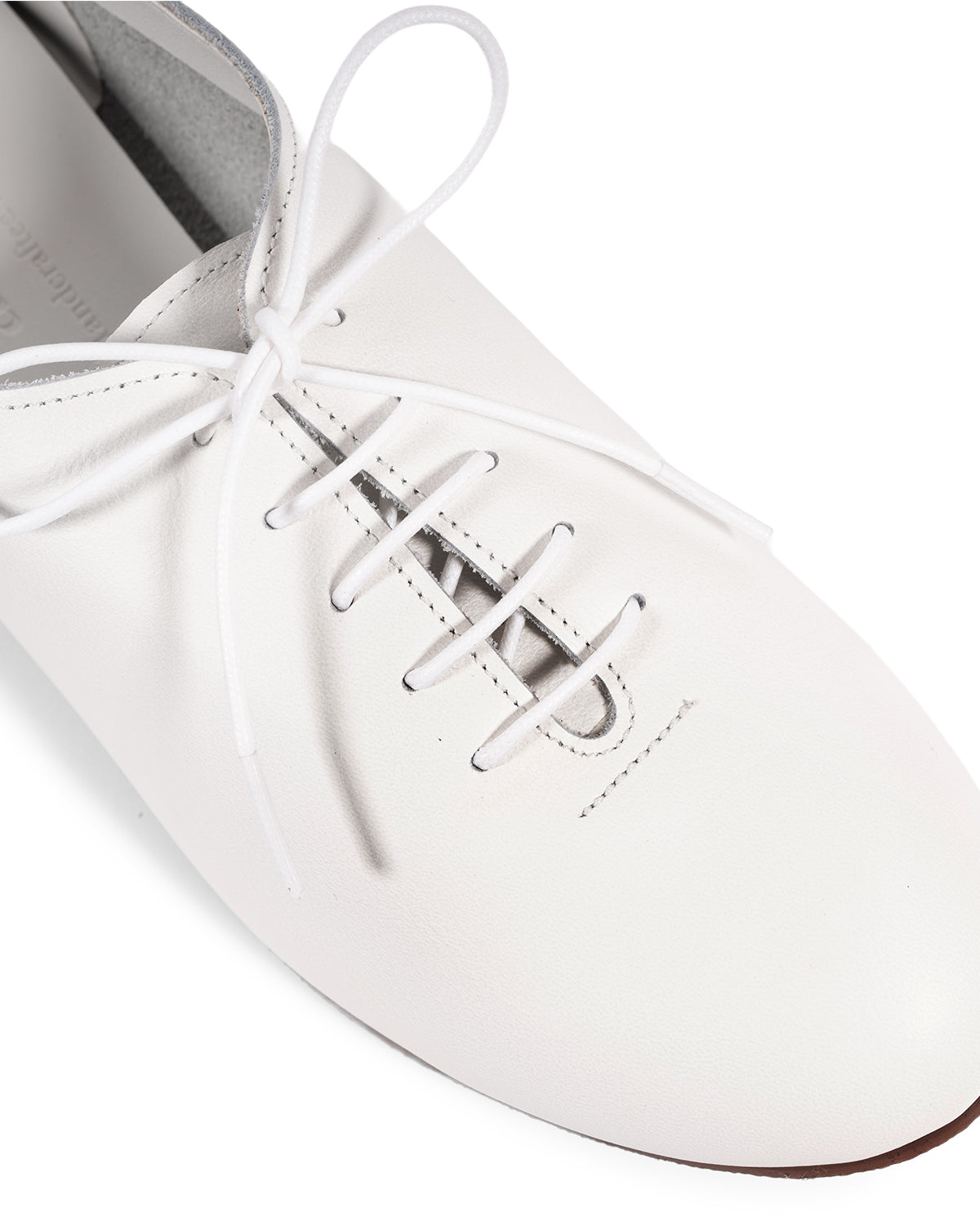Artisan Lace Ups - Snow White