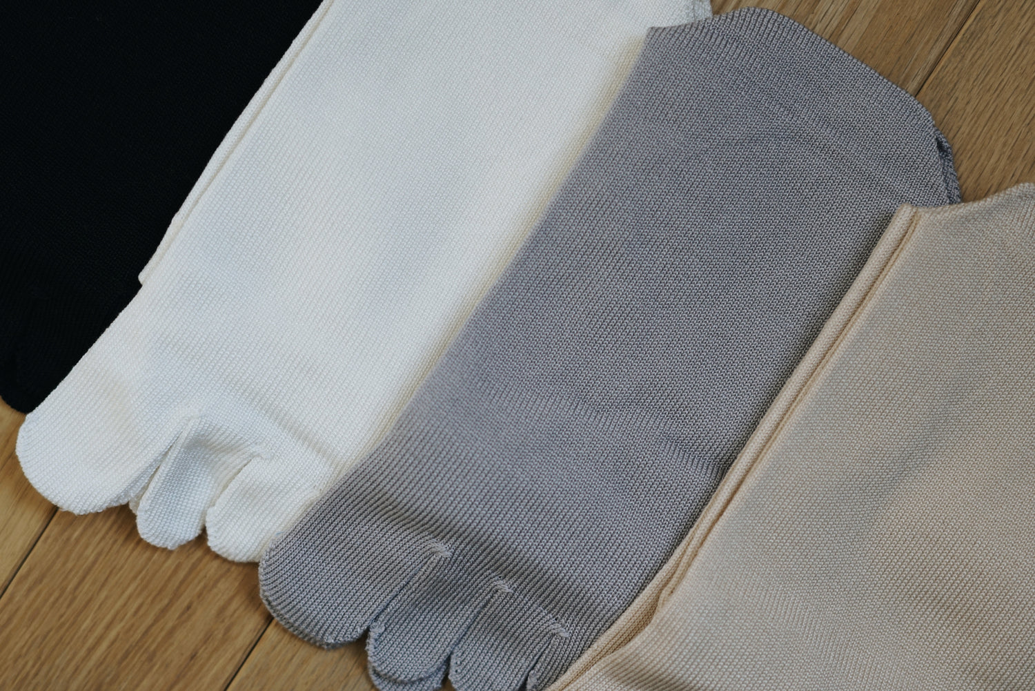 Silk Five Finger Socks
