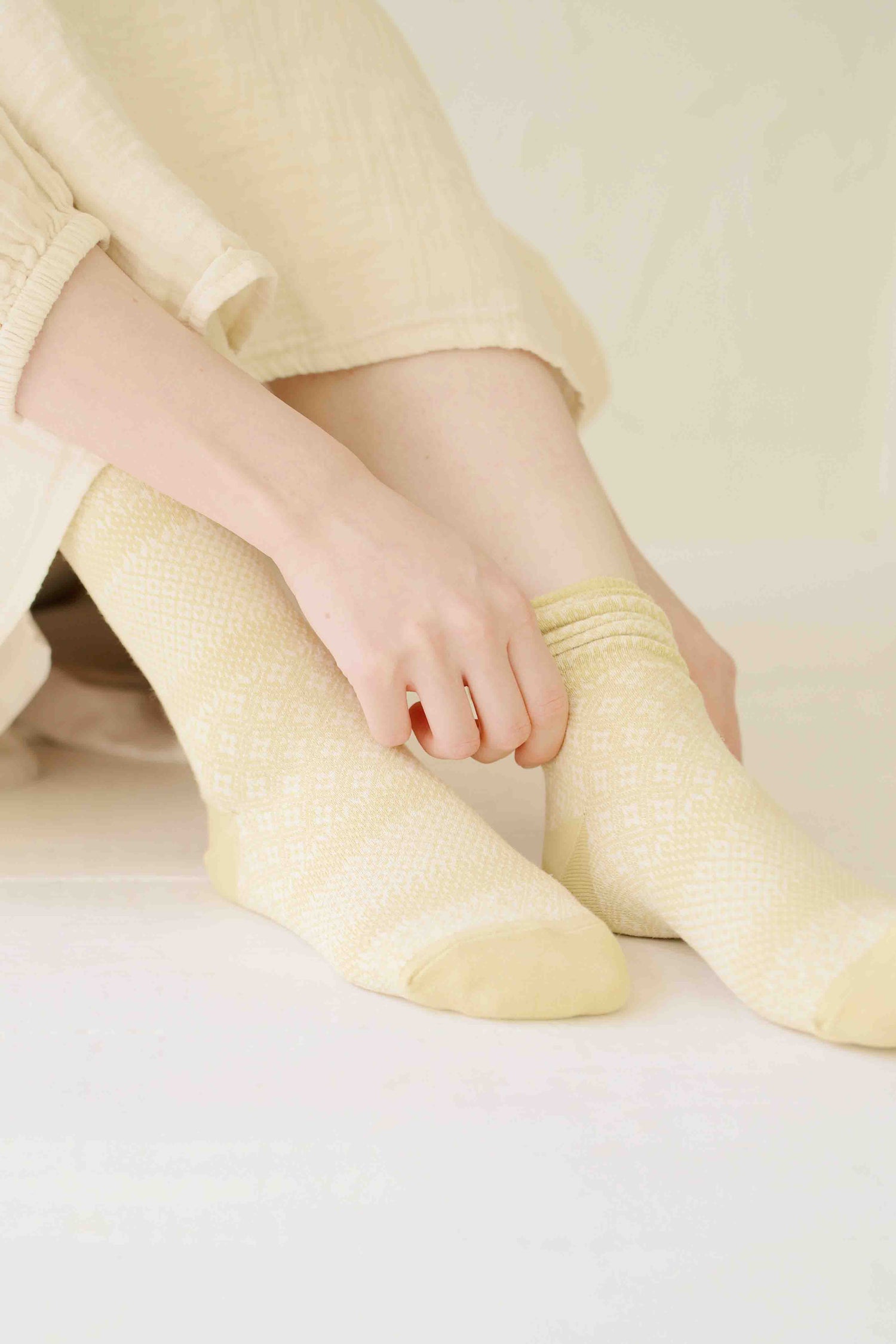 Cotton Linen Jacquard Socks