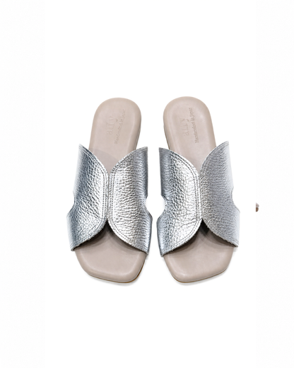 Saria Sandals - Shiny Silver