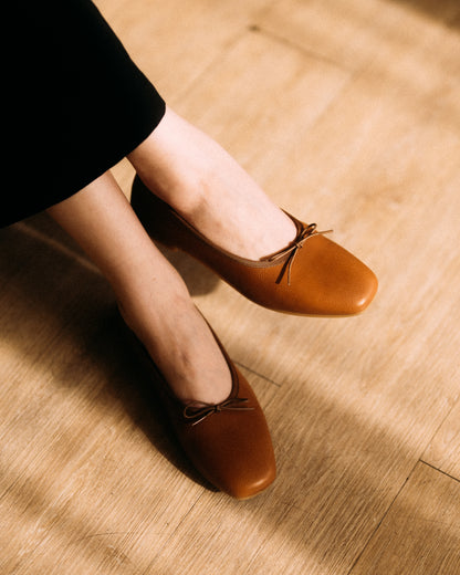 Flora Ballet Flats - Retro Camel