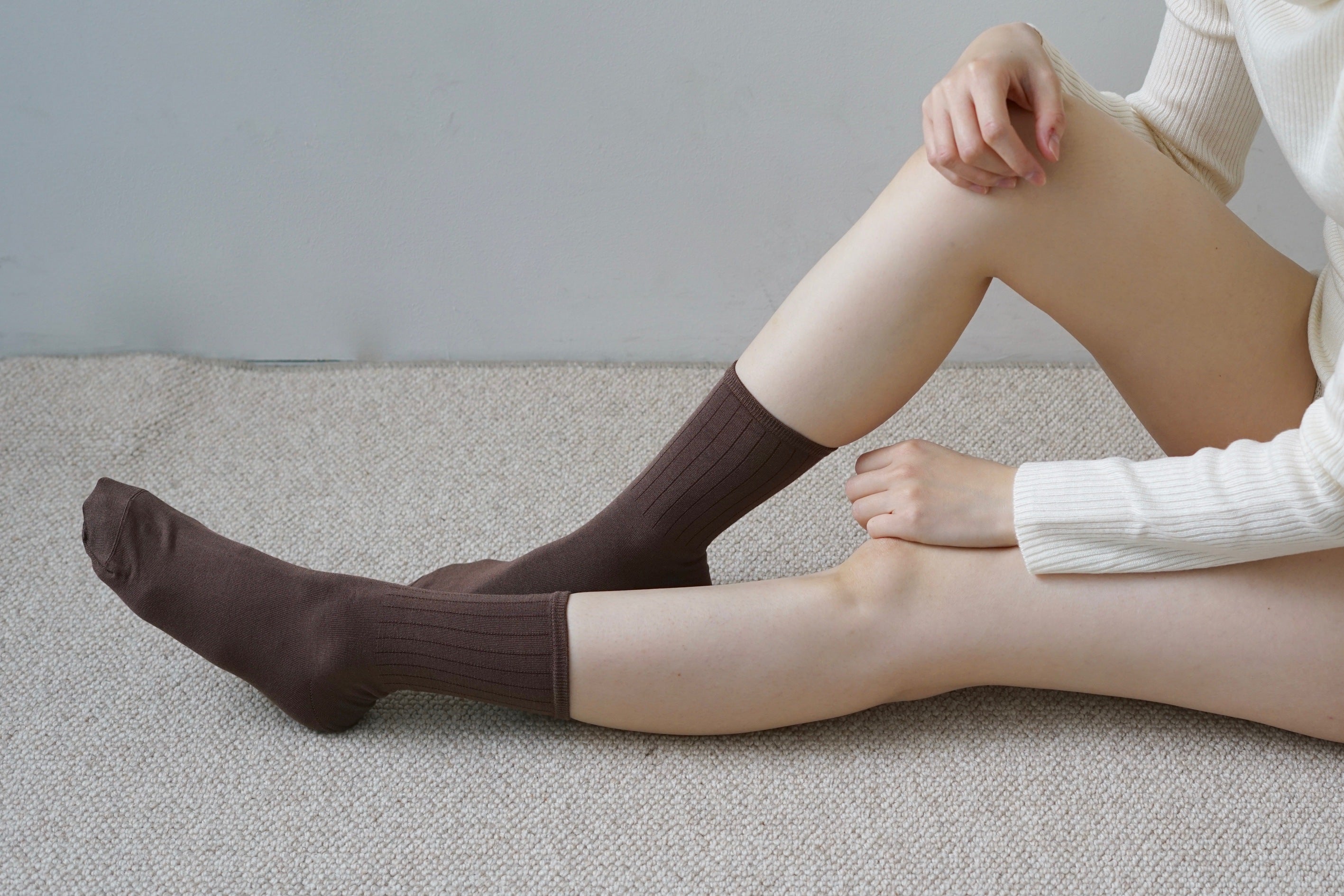 Smooth Silk Socks