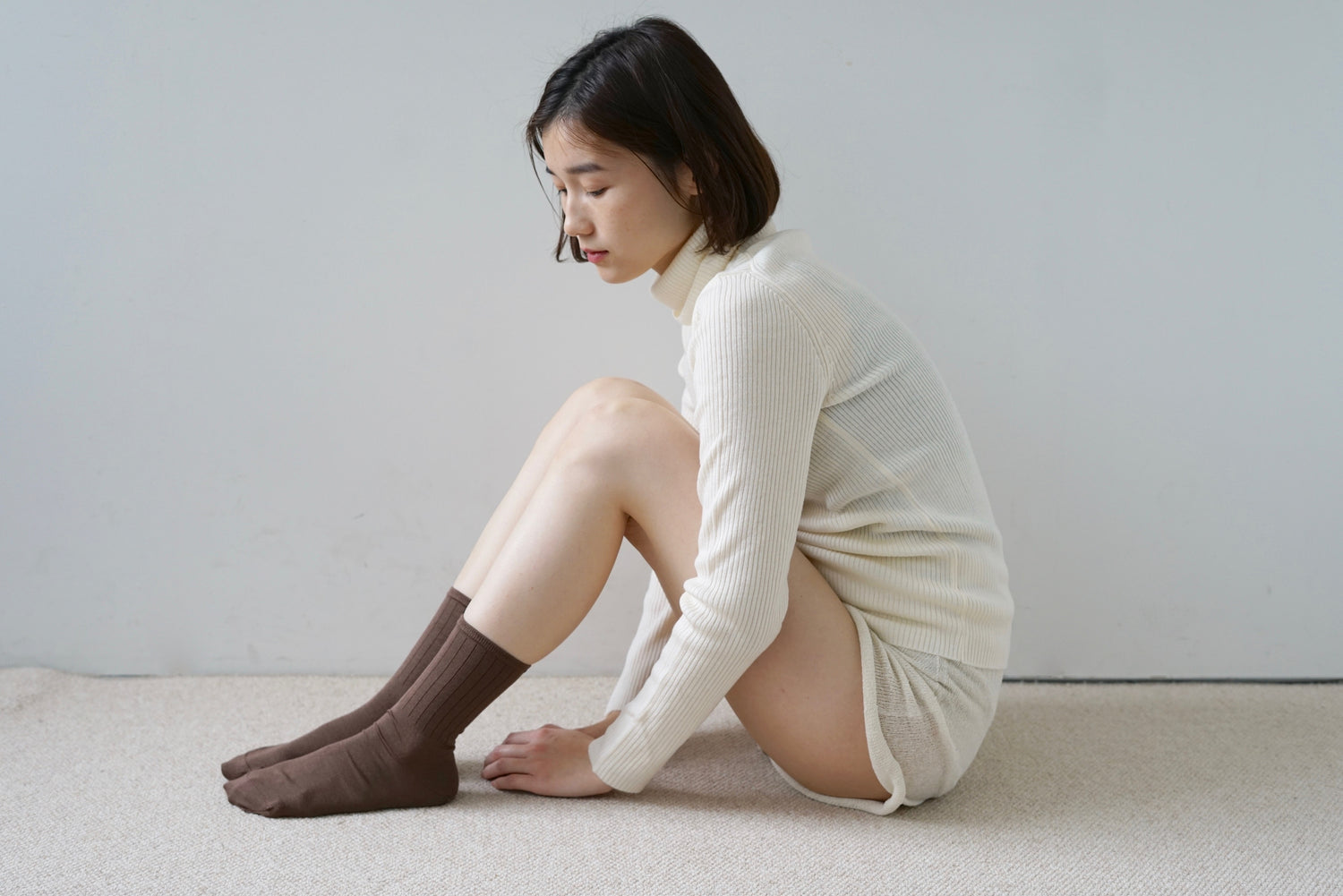 Smooth Silk Socks